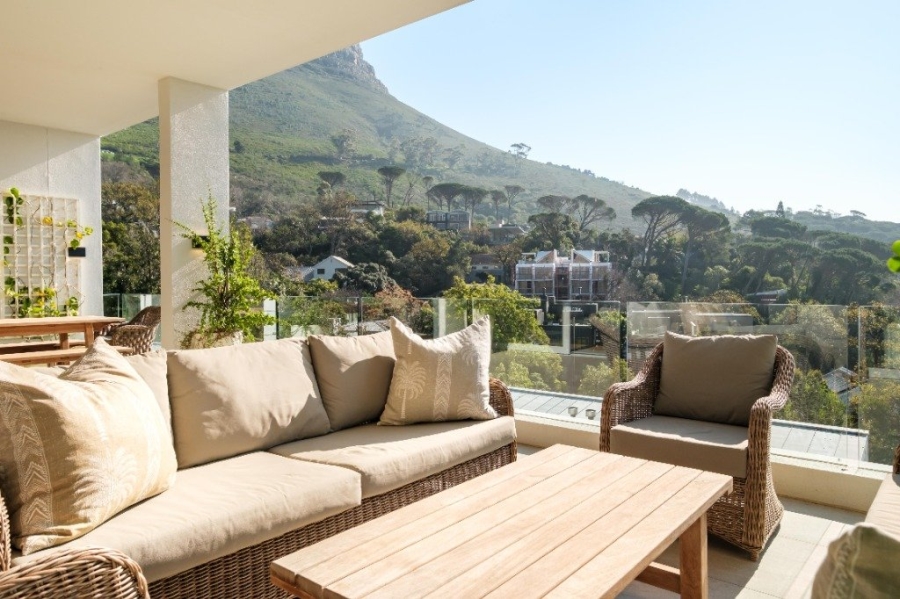 4 Bedroom Property for Sale in Higgovale Western Cape